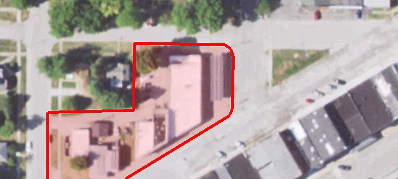 300 Main St
