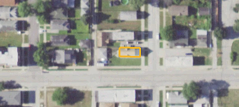 32 Memorial Dr