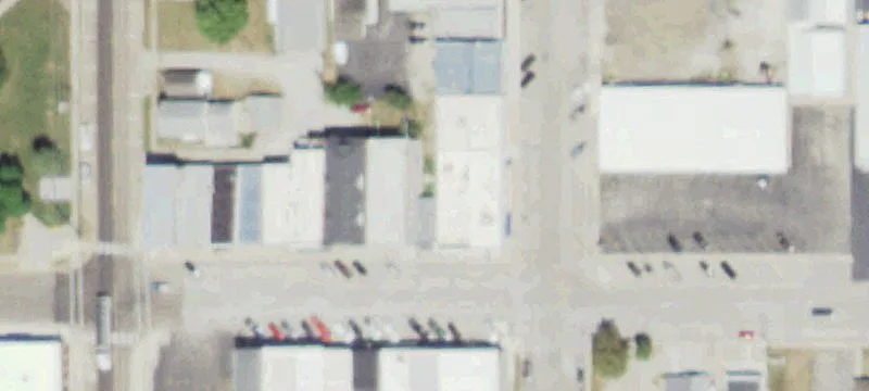 136 Main St