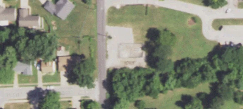 2900 Adloff Ln
