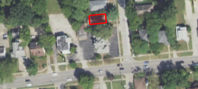 700 Main St