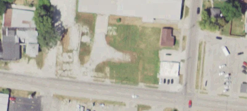 405 Ave L L