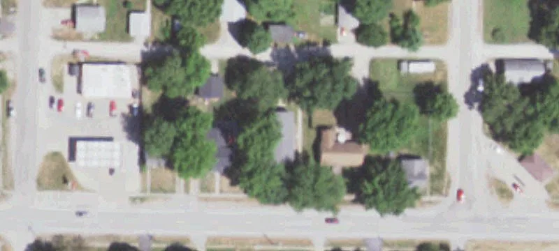 306 Henry St