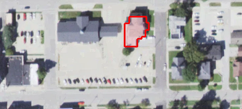 100 College Ave