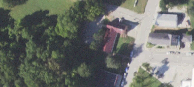 110 Oakridge Ln