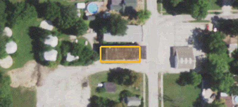 303 Main St