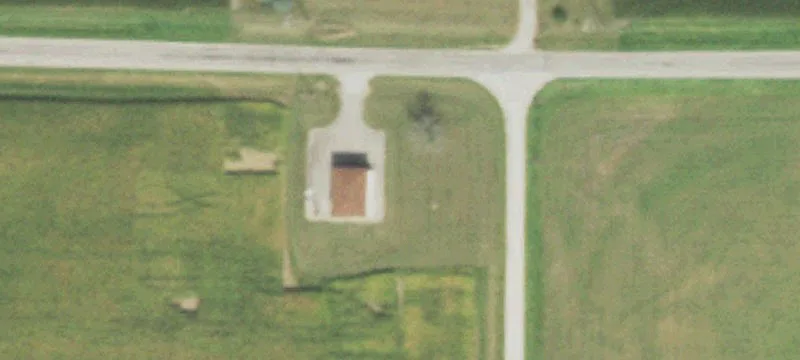 27225 1100th N Rd
