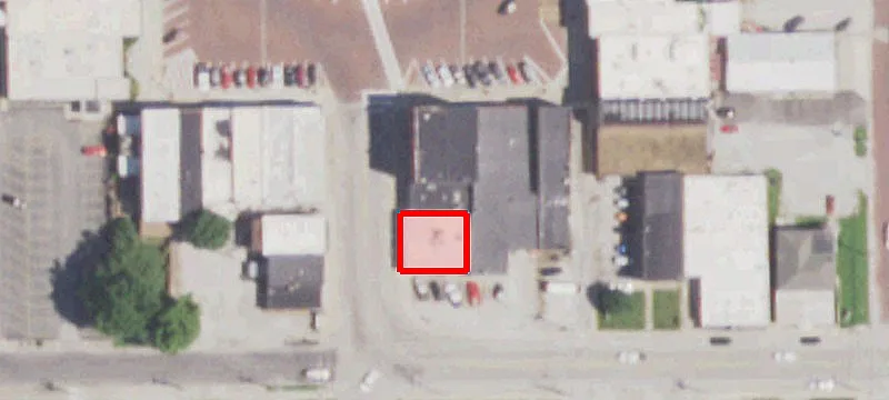 123 Broad St
