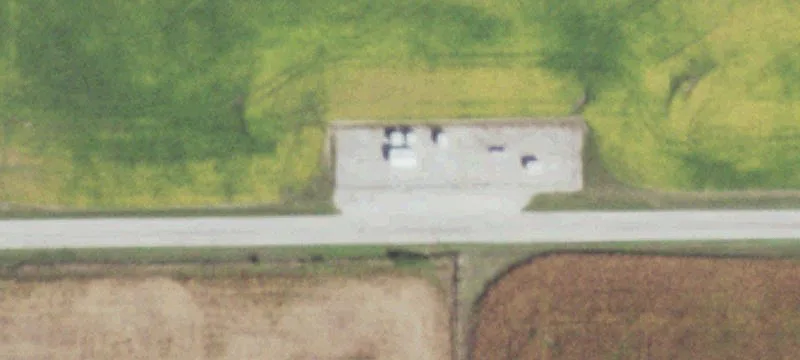 40498 1000th N Rd
