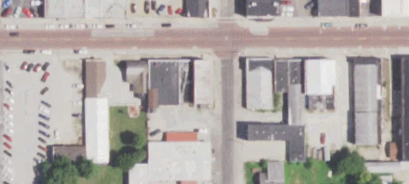301 Main St