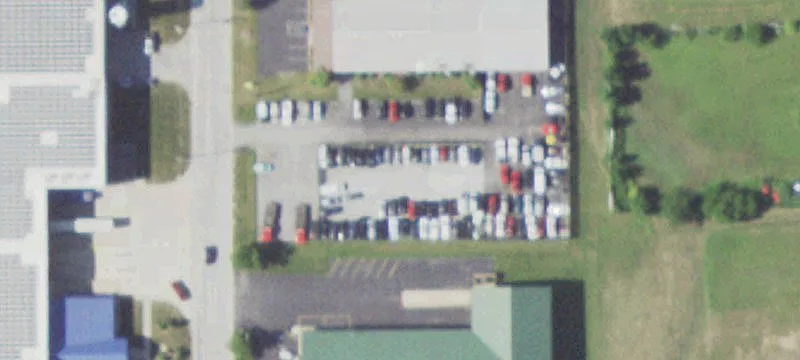 1363 Dutch American Way