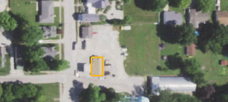 105 Ctr St