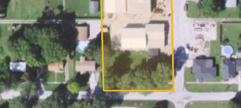 109  St
