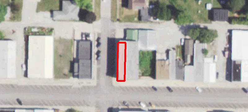 101 Main St