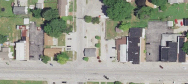 129 Main St