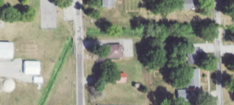111  St