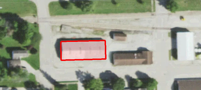 33 Oak St