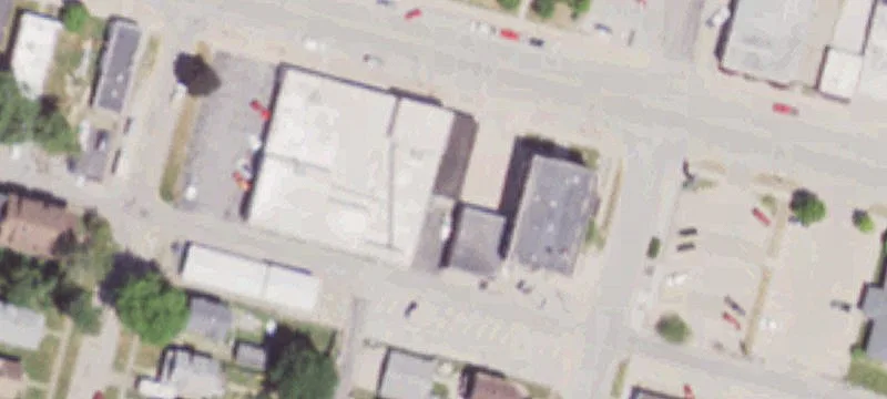 1040 1st Ave