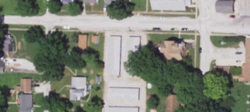 209th E National St