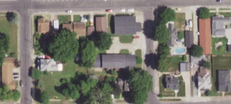 307 Laurel St