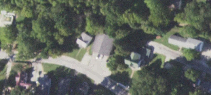 704 Main St