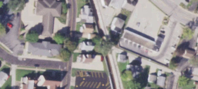 Cole St