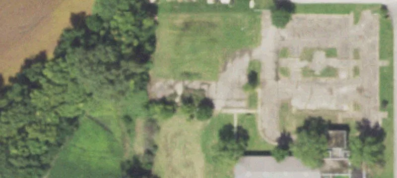 Pointe Dr