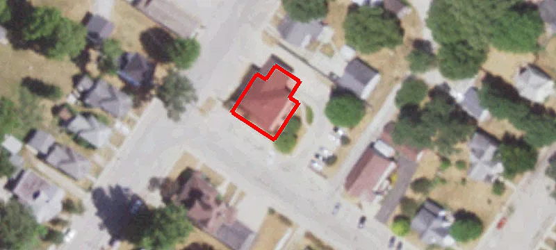 700 Main St