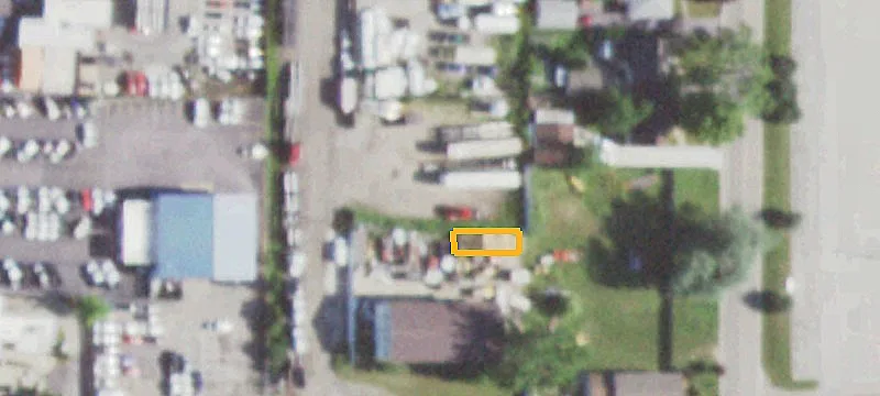 Thaxter Ave