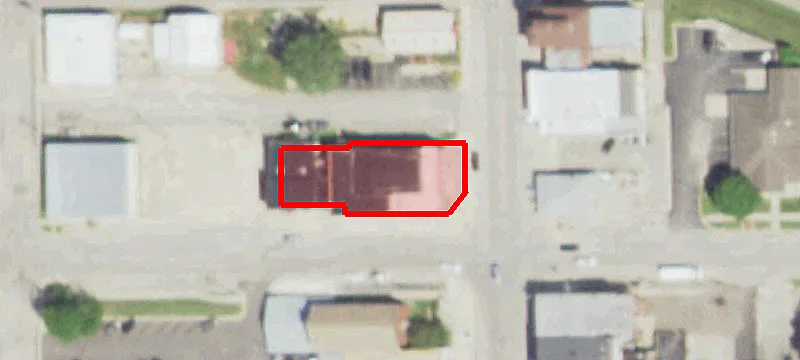 323 Main St