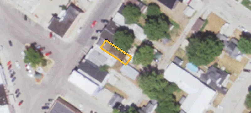 814 Main St