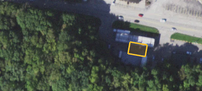 2114 Farmington Rd