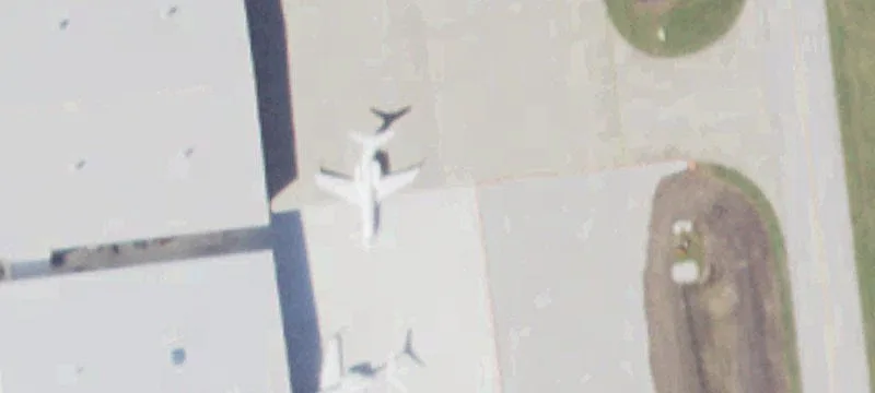 Airline Dr
