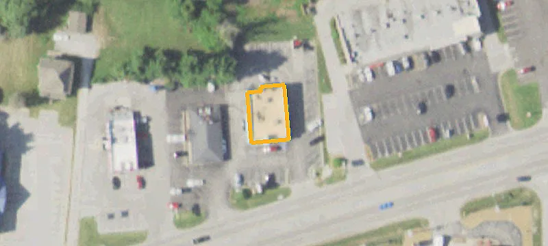 649 Carlyle Ave