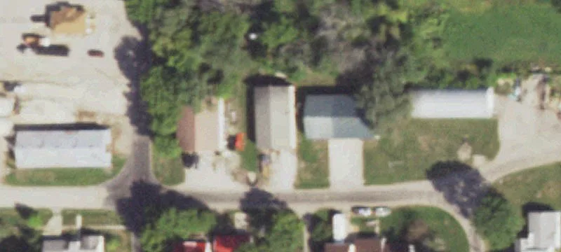 302 Frnt St