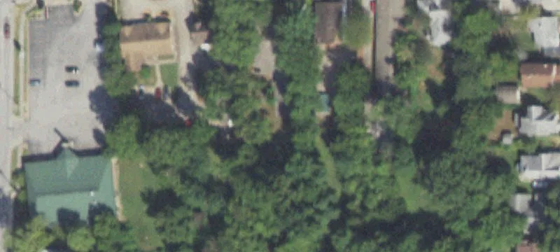 809 Main St