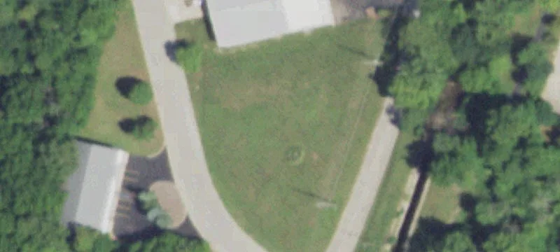 Daviess St