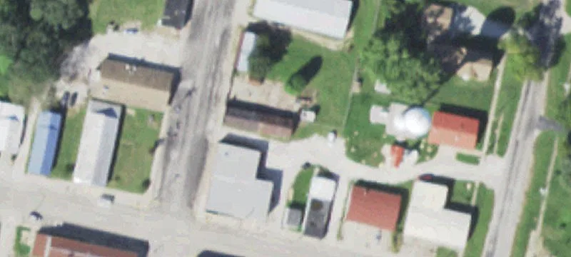 110 Oak St