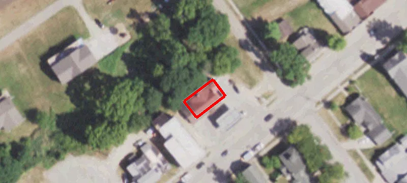 202 Main St