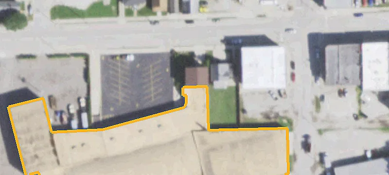 612 Moen Ave