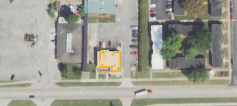 780 Grand Ave
