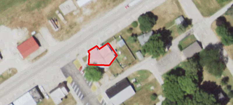 102 Commercial St