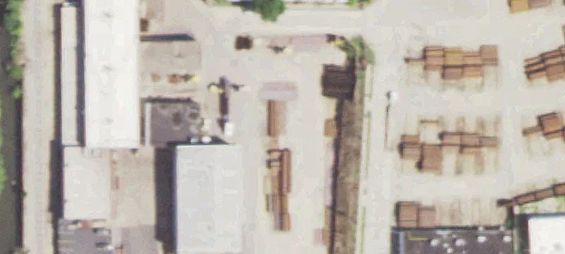 Lee St