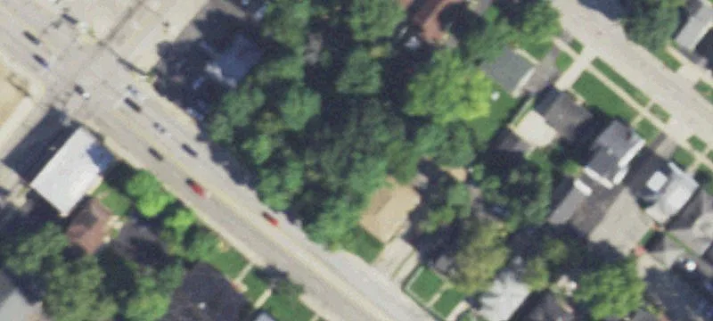 Grand Ave