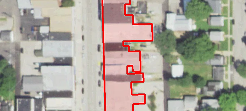 418 Main St