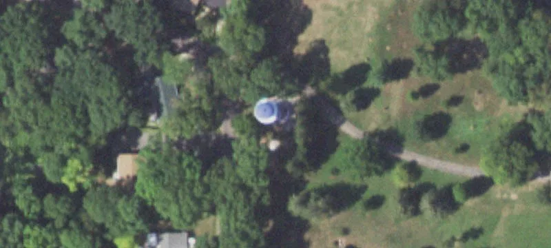 240 Whispering Oaks Dr
