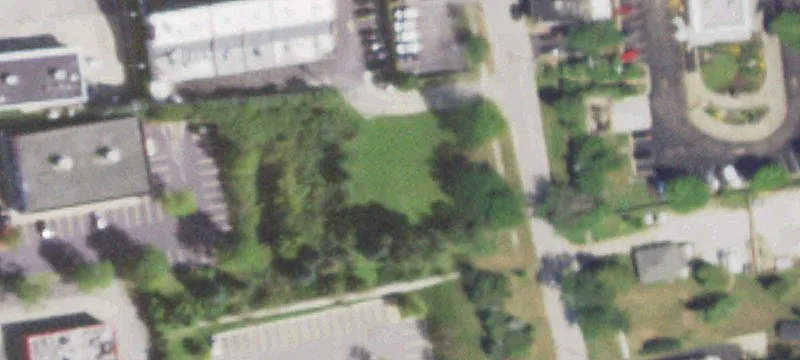 Main St