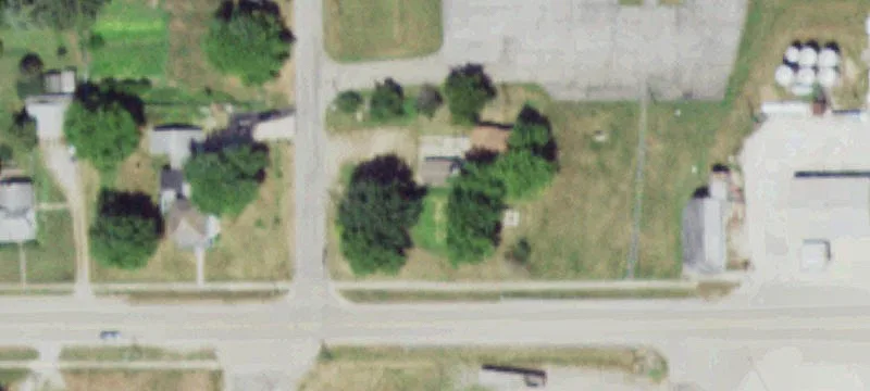300 Main St