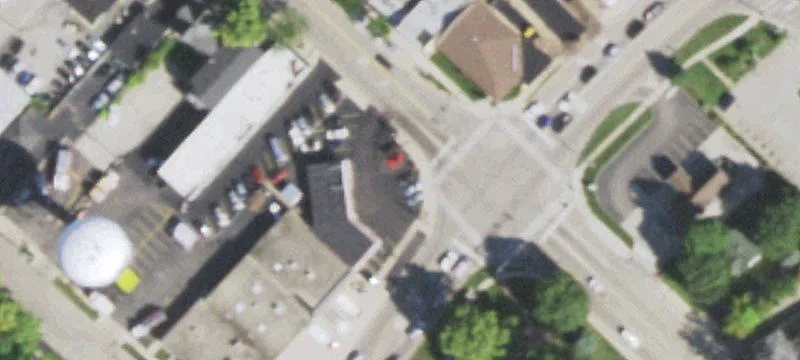 221 Main St