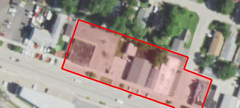 106 Main St